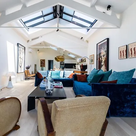 Factory Townhouse Biarritz Beach And Parking Within Walking Distance Μπιαρίτζ