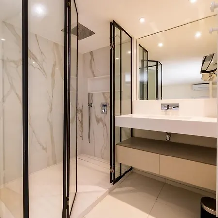 Factory Townhouse Biarritz Beach And Parking Within Walking Distance Σπίτι διακοπών Μπιαρίτζ